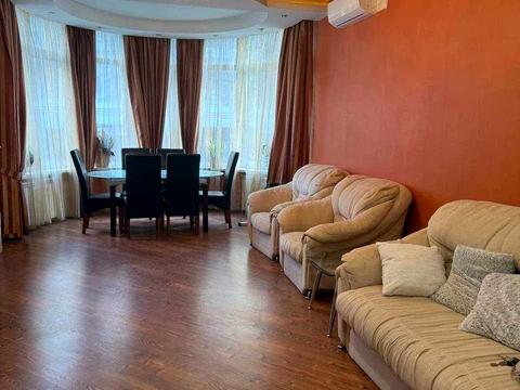 квартира за адресою Дмитрівська вул., 69