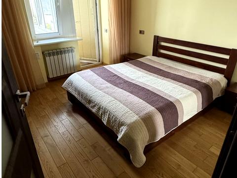 квартира за адресою Євгена Патона вул., 6