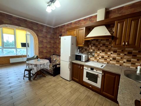 квартира за адресою Мечникова вул., 2/1