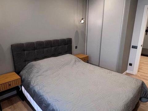 квартира по адресу Елены Телиги ул., 25