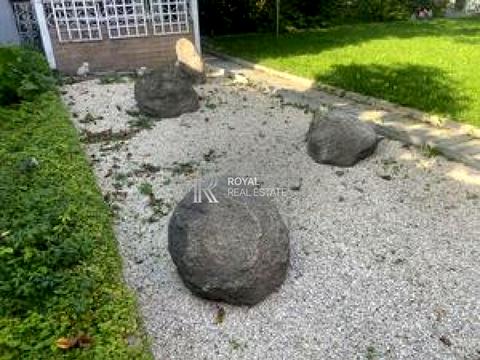 дом по адресу 19-та Садова ул., 12