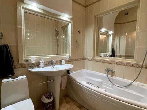 квартира за адресою Пастера вул., 30
