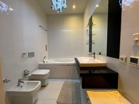 квартира за адресою Андрія Верхогляда вул. (Михайла Драгомирова), 20