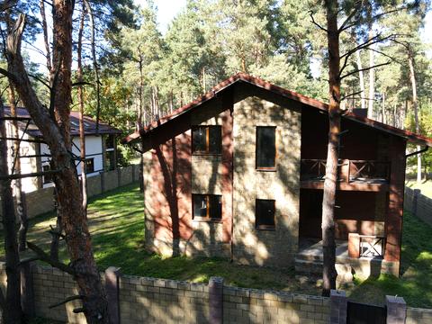 будинок за адресою с. Піщанка, Зелена, 64