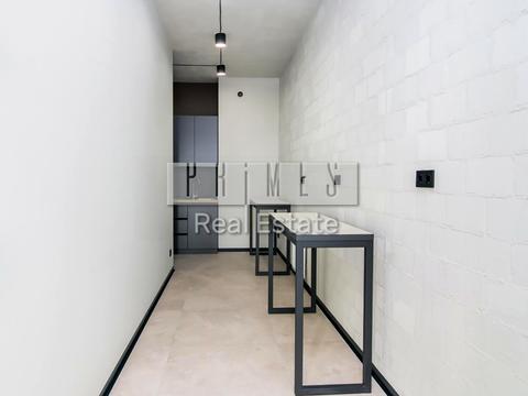 комерційна за адресою Джона Маккейна вул. (Івана Кудрі), 26