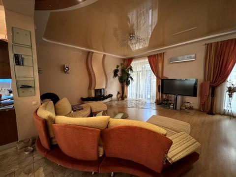 будинок за адресою Педагогічна вул., 25