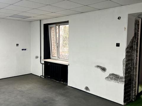 комерційна за адресою Максима Залізняка вул. (Громова), 29