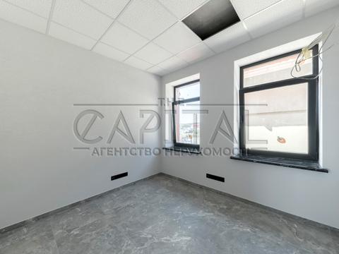 коммерческая по адресу Передова ул., 3