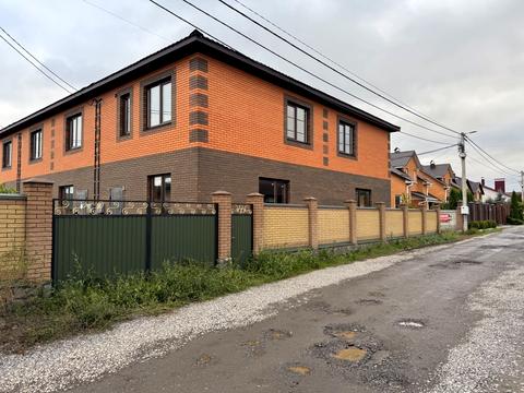 будинок за адресою провулок Затишний