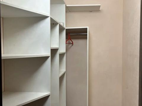 квартира за адресою Воскресенська вул., 18