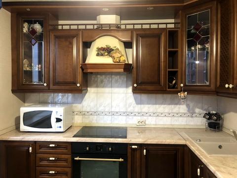 квартира за адресою Академіка Єфремова вул. (Командарма Уборевича), 20