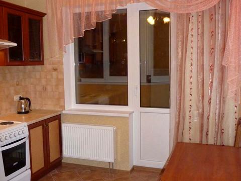 квартира по адресу Драгоманова ул., 6/1