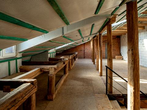 коммерческая по адресу Володимира Вернадського ул. (Дзержинського), 27