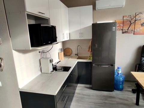 квартира за адресою Салютна вул., 5