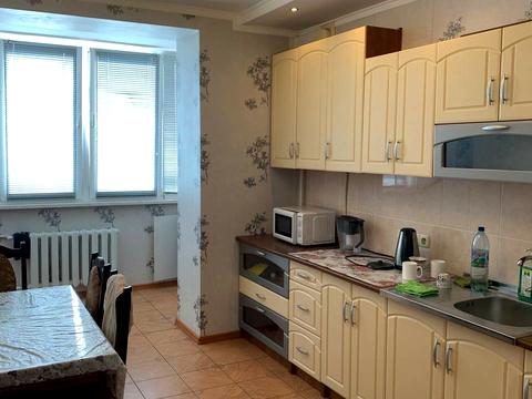 квартира за адресою Академіка Сахарова вул., 20