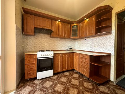 квартира за адресою Рональда Рейгана вул., 9-Г