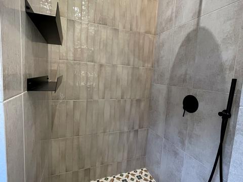 будинок за адресою Будівельників