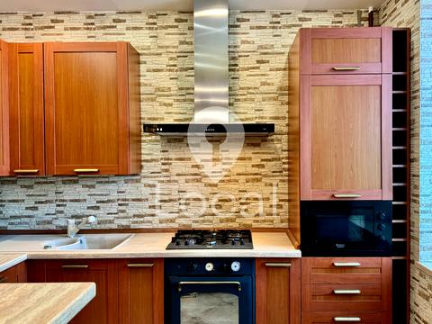 квартира за адресою Будівельників вул., 30