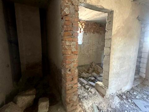 будинок за адресою Помаранчевої революції, 5
