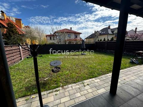 будинок за адресою Олени Теліги вул., 7