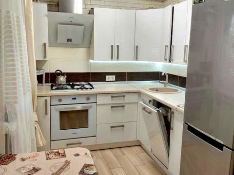 квартира за адресою Космонавтів вул., 18