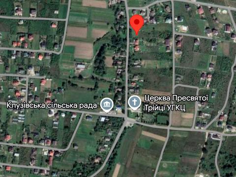 ділянка за адресою с. Клузів, 