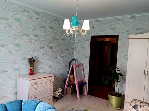 квартира за адресою Анни Ахматової вул., 15