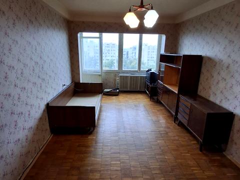квартира за адресою Ореста Левицького вул. (Академіка Курчатова), 13