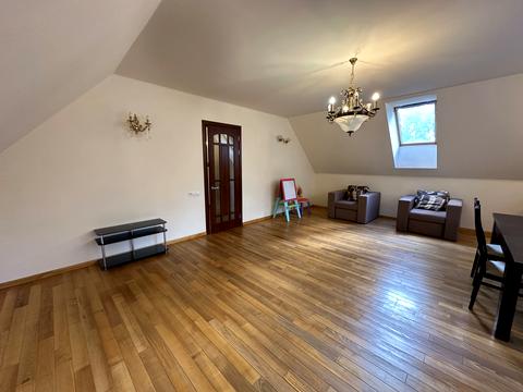 будинок за адресою Миколи Юнкерова вул.