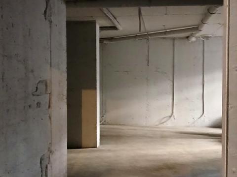 комерційна за адресою Західна вул., 10