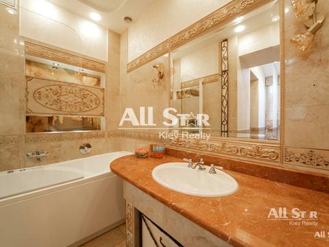 квартира за адресою Шота Руставелі вул., 8