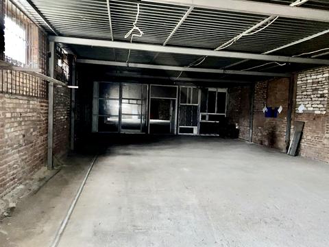 комерційна за адресою Ярослава Мудрого, 72 а