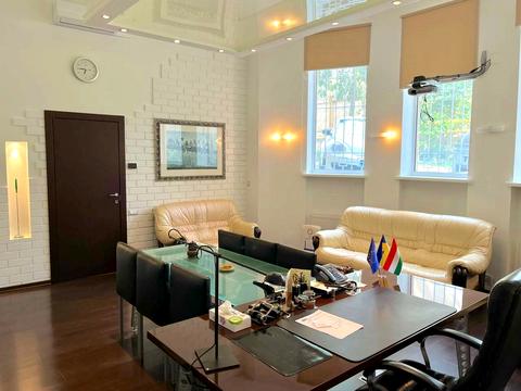 комерційна за адресою Одеської громади вул. (Авдєєва-Чорноморського), 2б