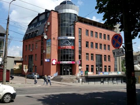 комерційна за адресою Гетьмана Мазепи вул., 10