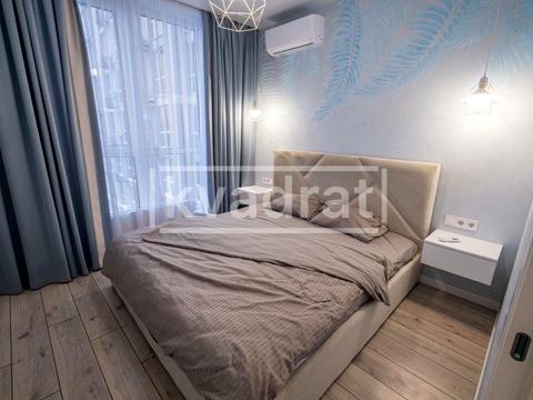 квартира по адресу Ревуцкого ул., 40-Б