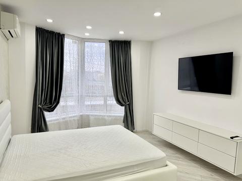 квартира за адресою Панаса Мирного вул., 1