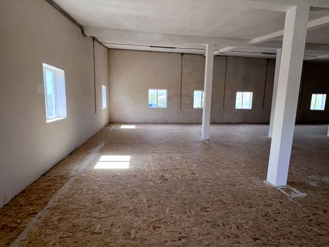 комерційна за адресою Радосинська вул., 124