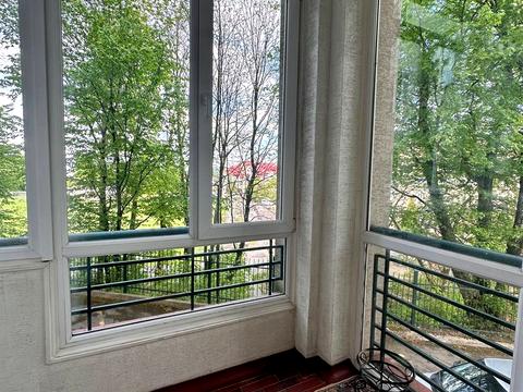 квартира за адресою Олександра Олеся вул., 25д