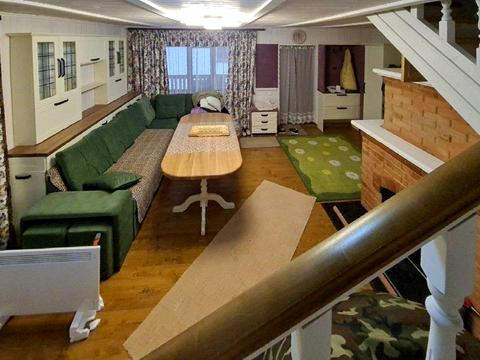 будинок за адресою Новоселів