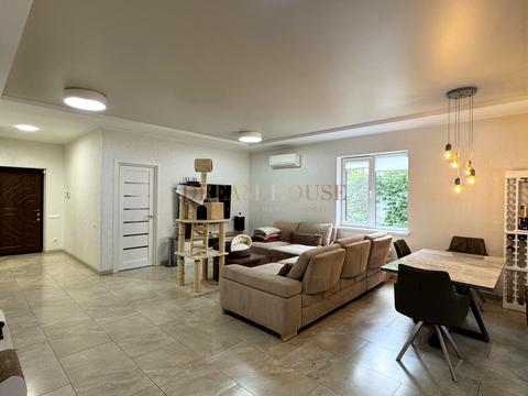 дом по адресу Революції