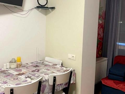 квартира за адресою с. Гатне, Інститутська вул., 45