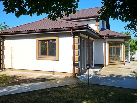 будинок за адресою 1 Травня вул.