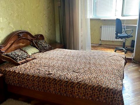 квартира за адресою Київ, Каштанова вул., 12-Б