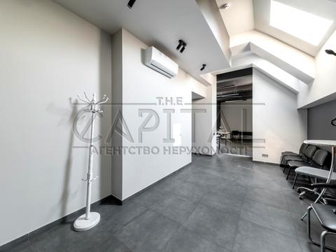 комерційна за адресою Богдана Хмельницького вул., 3