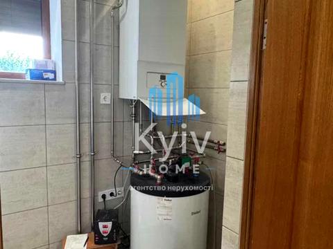 будинок за адресою с. Білогородка, Володимирська вул.