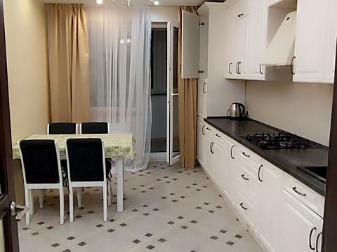 квартира за адресою Львів, Наукова вул., 2а