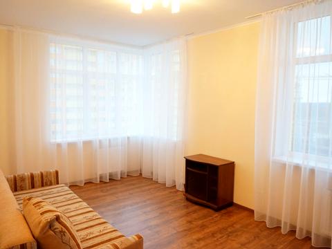 квартира за адресою Сім'ї Кульженків вул. (Петра Дегтяренка), 31-А