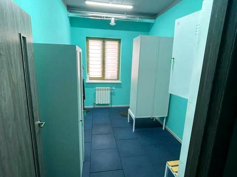 комерційна за адресою Юрія Кондратюка вул., 7
