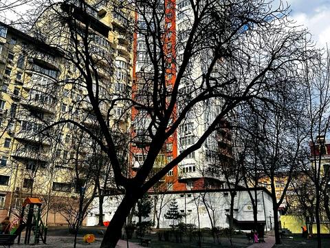 квартира за адресою Олександра Кониського вул., 44