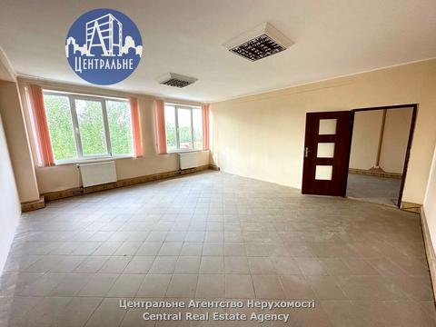 комерційна за адресою Ярослава Мудрого вул. (Моріса Тореза), 64б